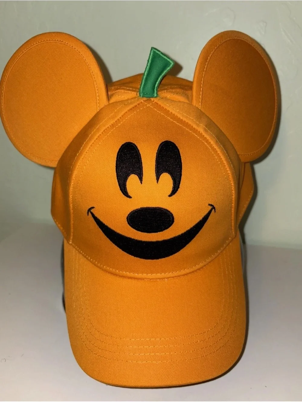 Disney cakeworthy Halloween hat new